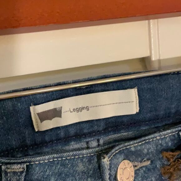 NWT Levi’s leggings 535 super stretch unique appearance ultra low rise 25 waist - Picture 6 of 10